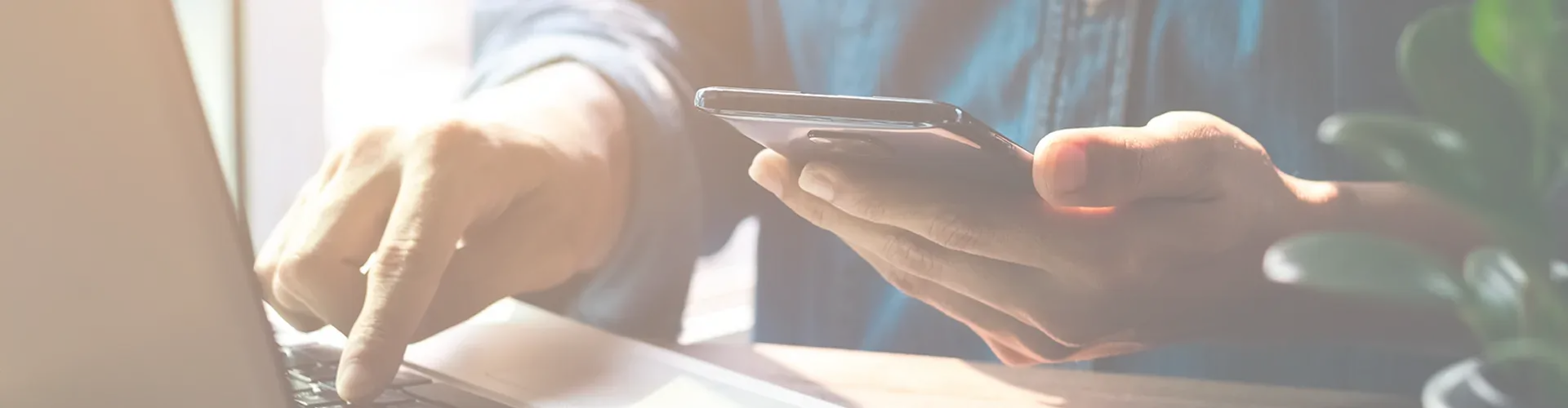 https://digilogodesign.com/assets/images/contactBan.webp